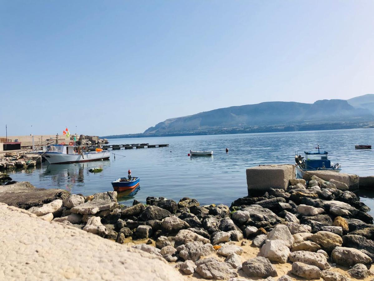 Casa Vacanza Accetta Trappeto  Εξωτερικό φωτογραφία